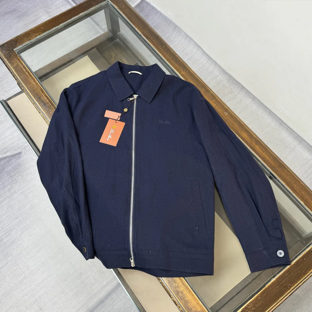 Куртки И Пуховики Мужские Loro Piana 13230349