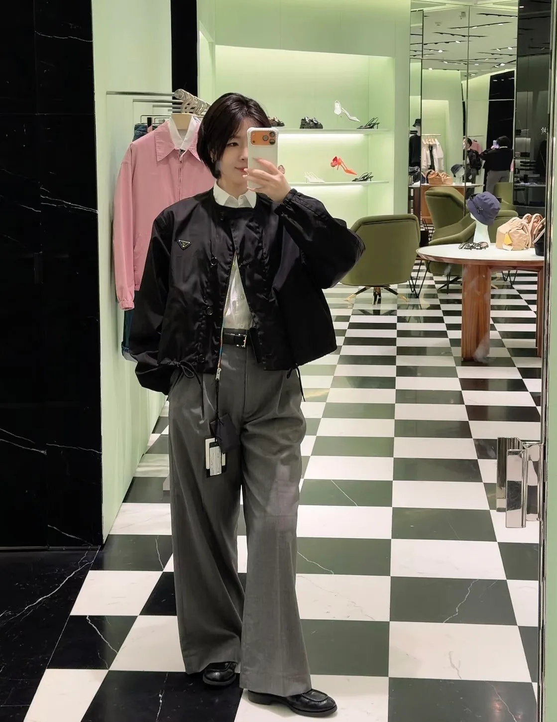Куртки И Пуховики Женские Prada 17413185