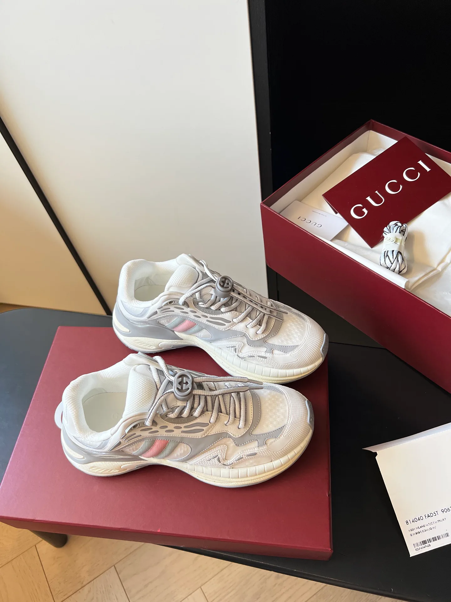 Кроссовки Женские Gucci 515291