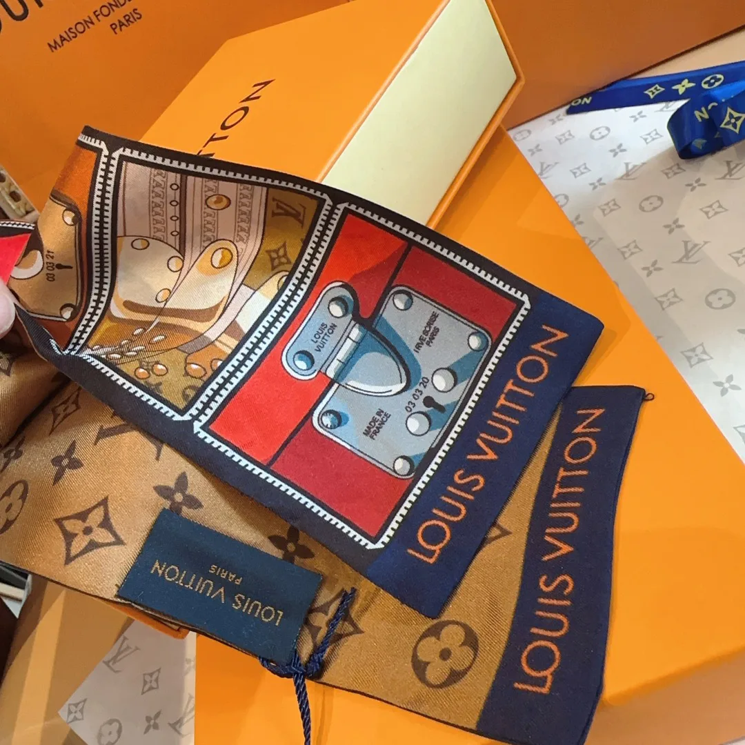 Шарфы Louis Vuitton 32912