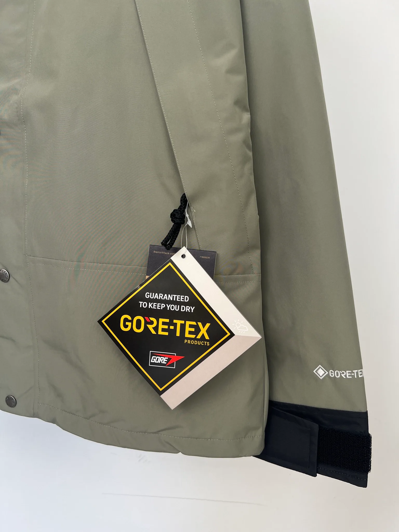 Куртки И Пуховики Женские The North Face 18416107