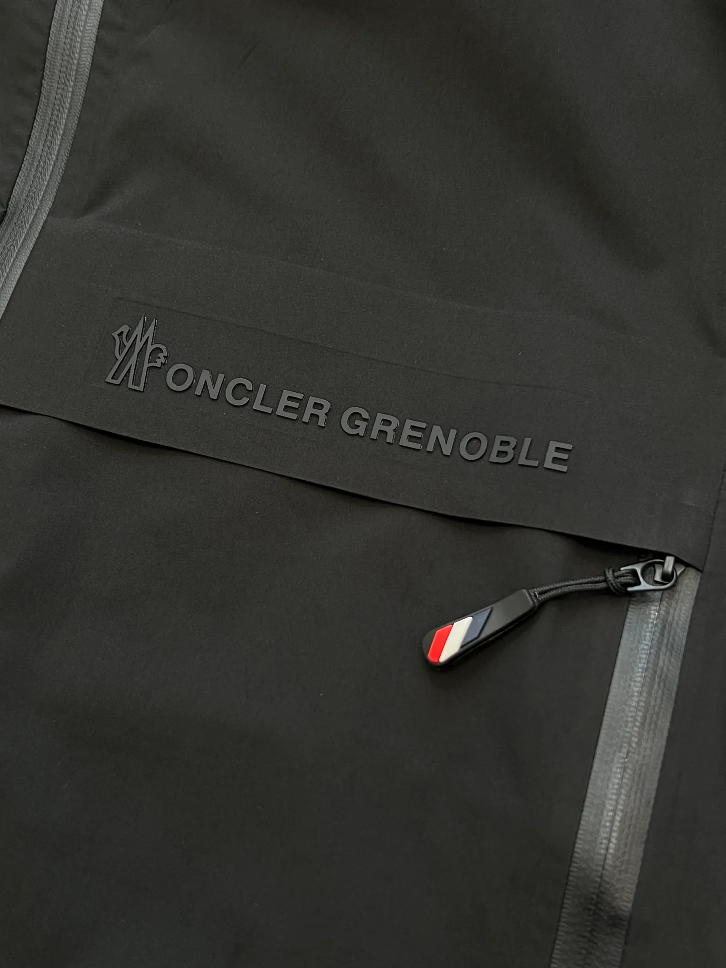 Куртки И Пуховики Мужские Moncler 2993435