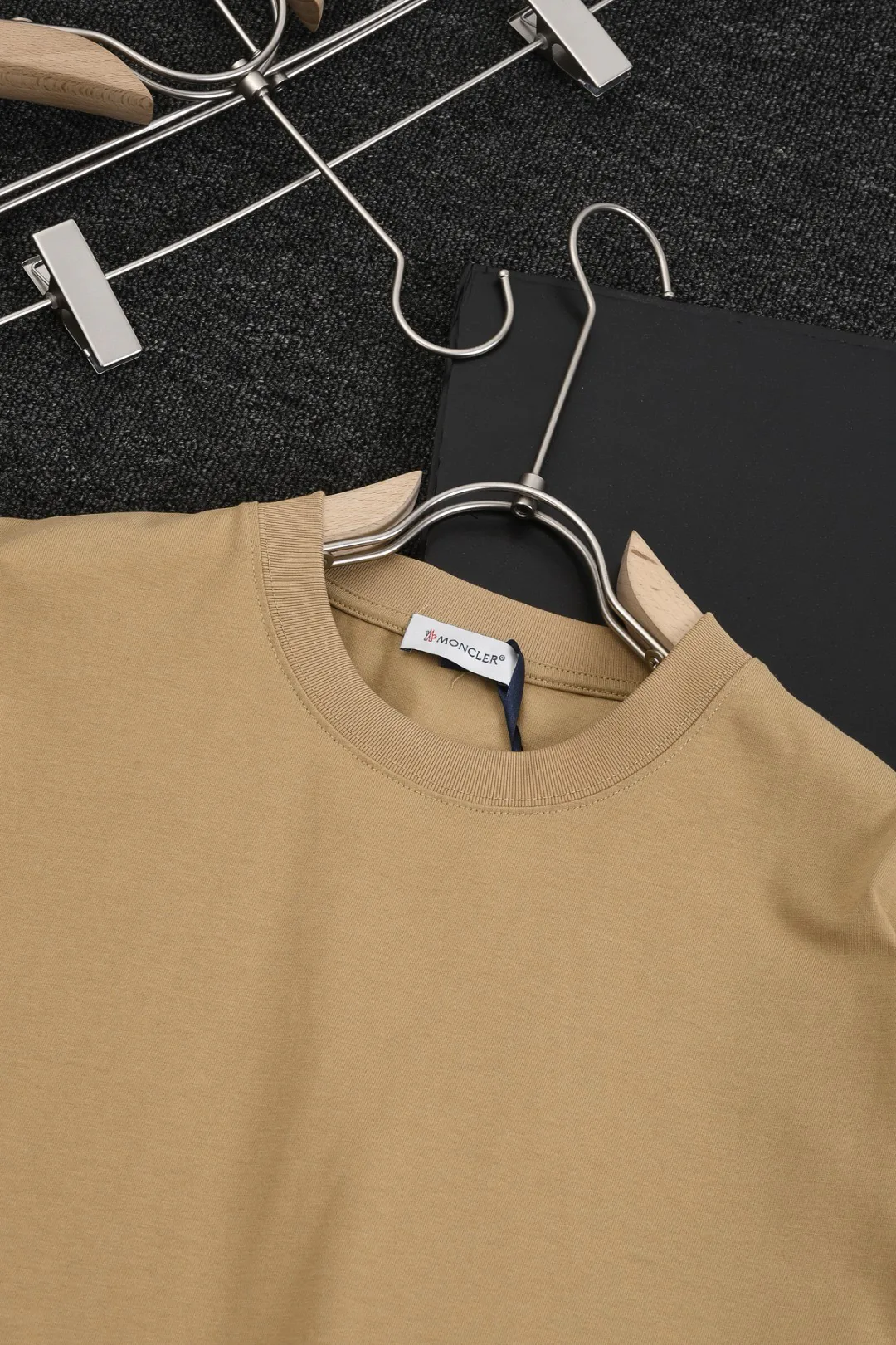 Футболки Женские Moncler 8721