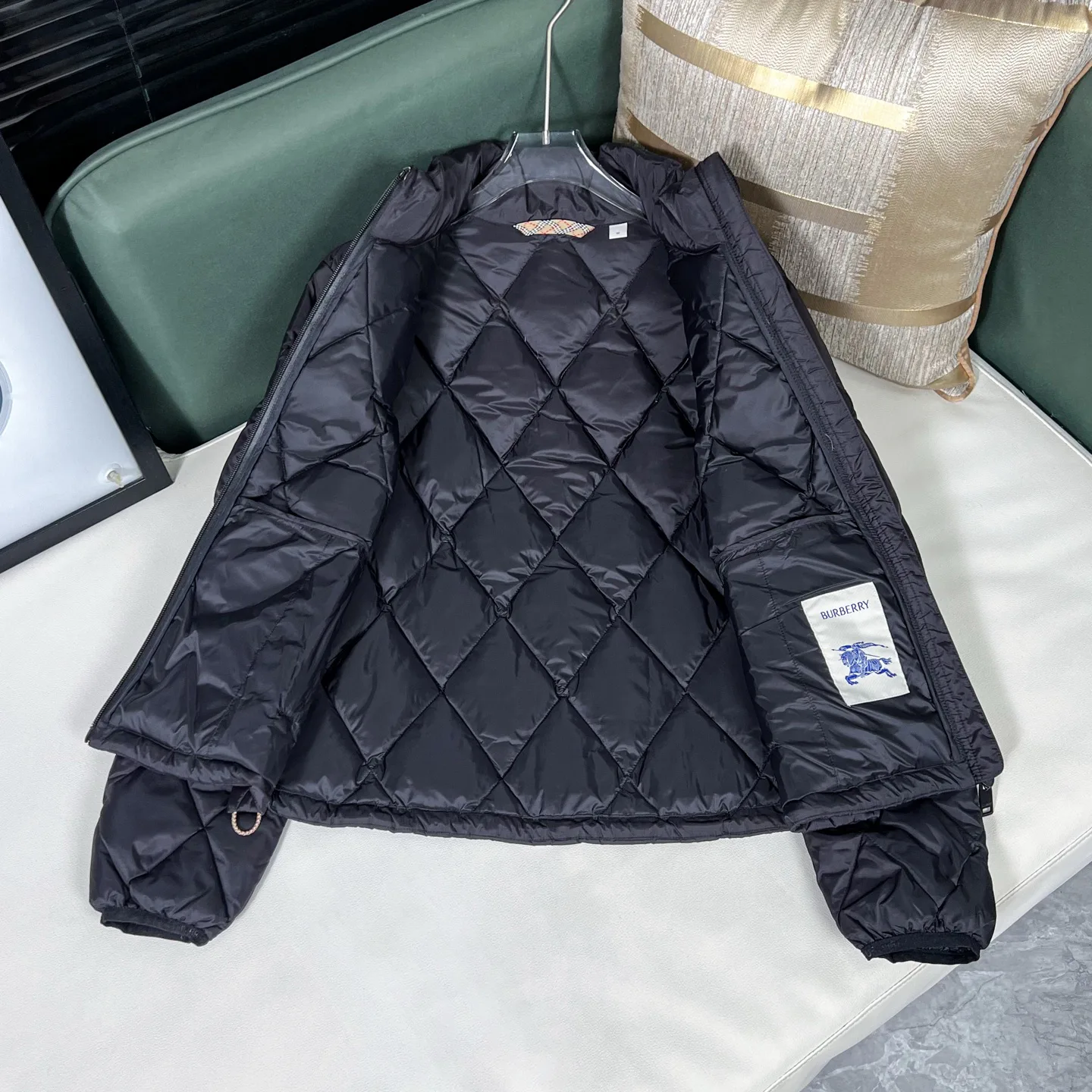 Куртки И Пуховики Женские Burberry 18728605