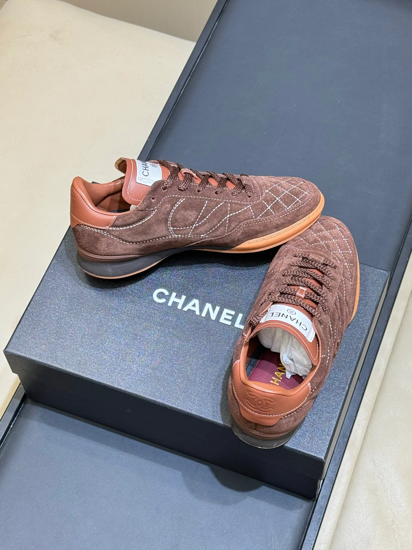 Кроссовки Женские Chanel 12604444