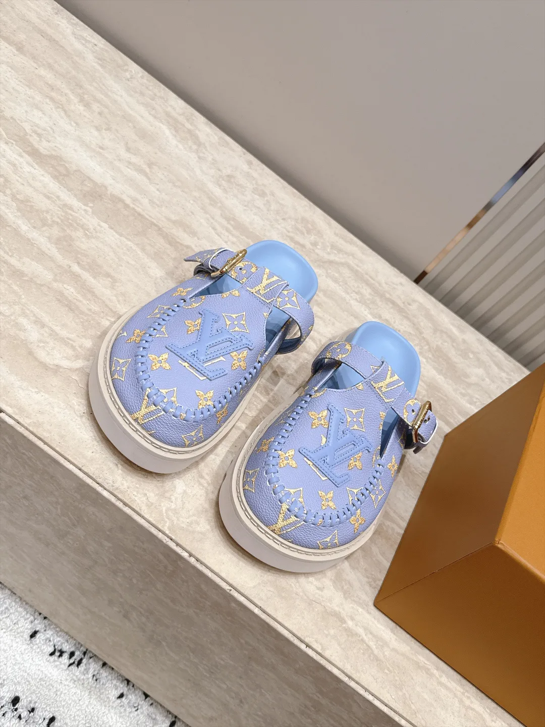 Мюли И Сабо Женские Louis Vuitton 18187132