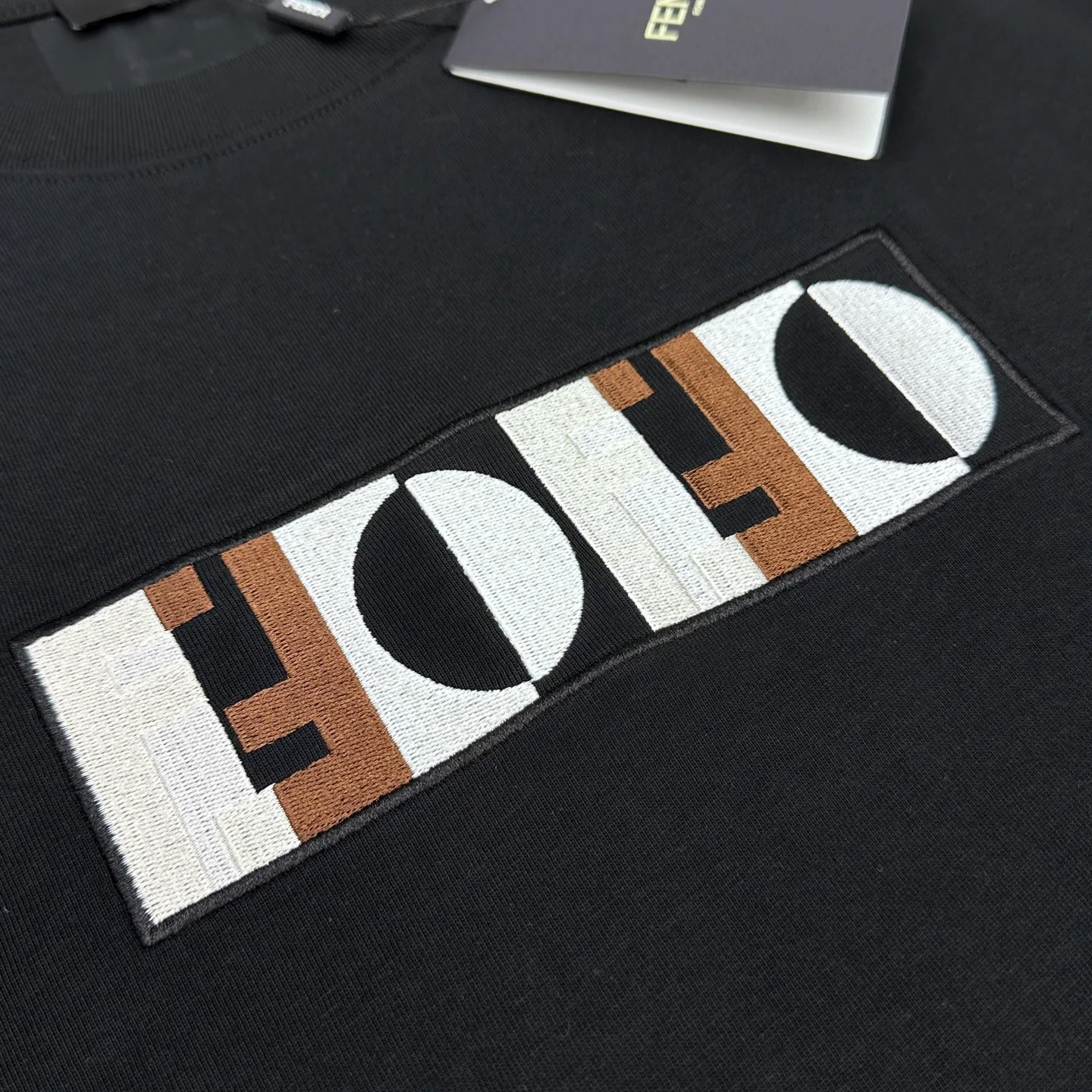 Футболки Женские Fendi 2237392