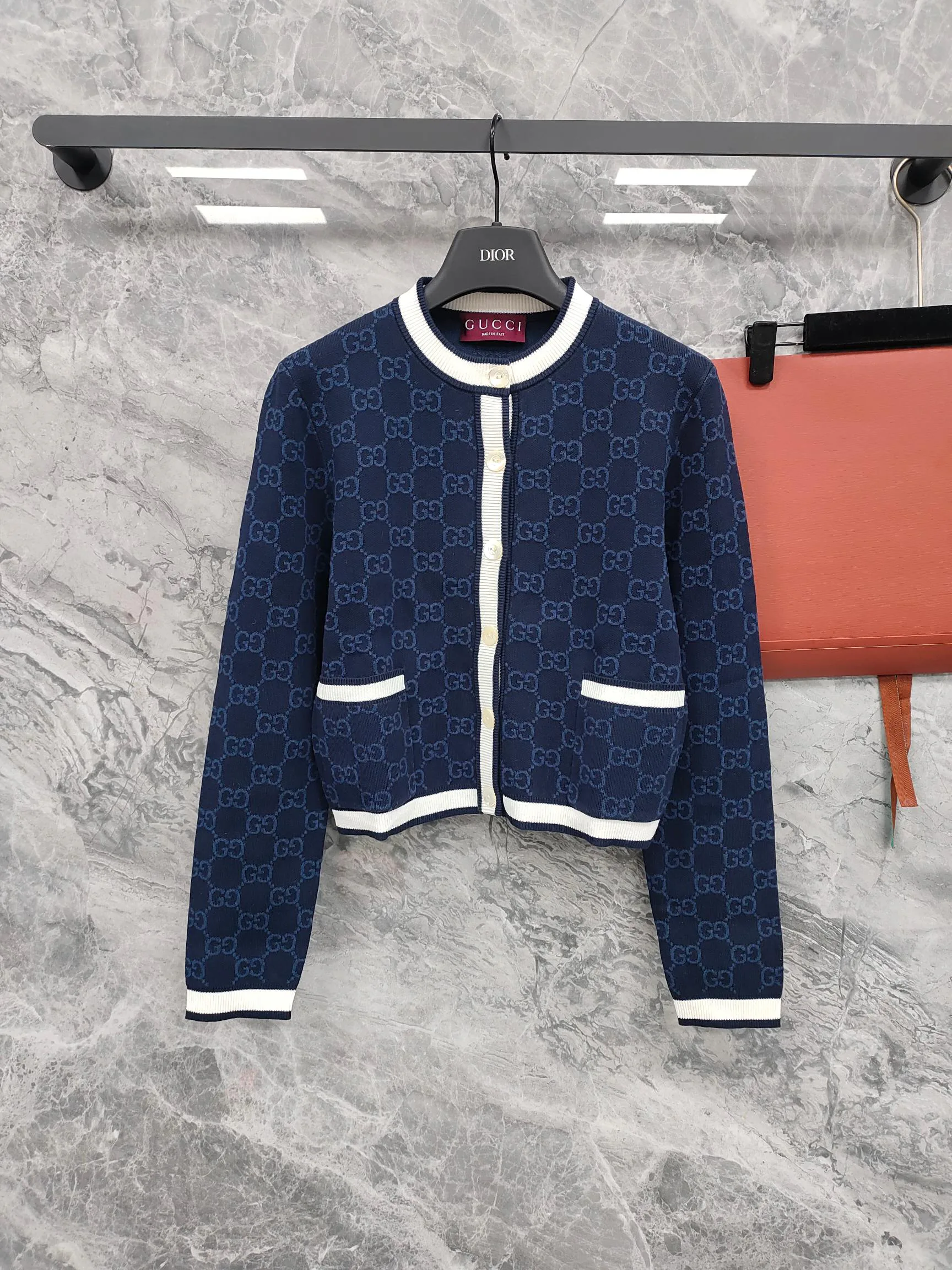 Джемперы И Свитеры Женские Gucci 18743385