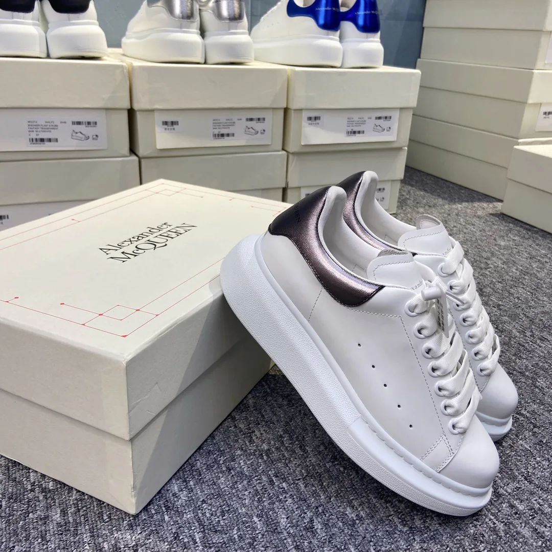 Кроссовки Женские Alexander Mcqueen 17963414
