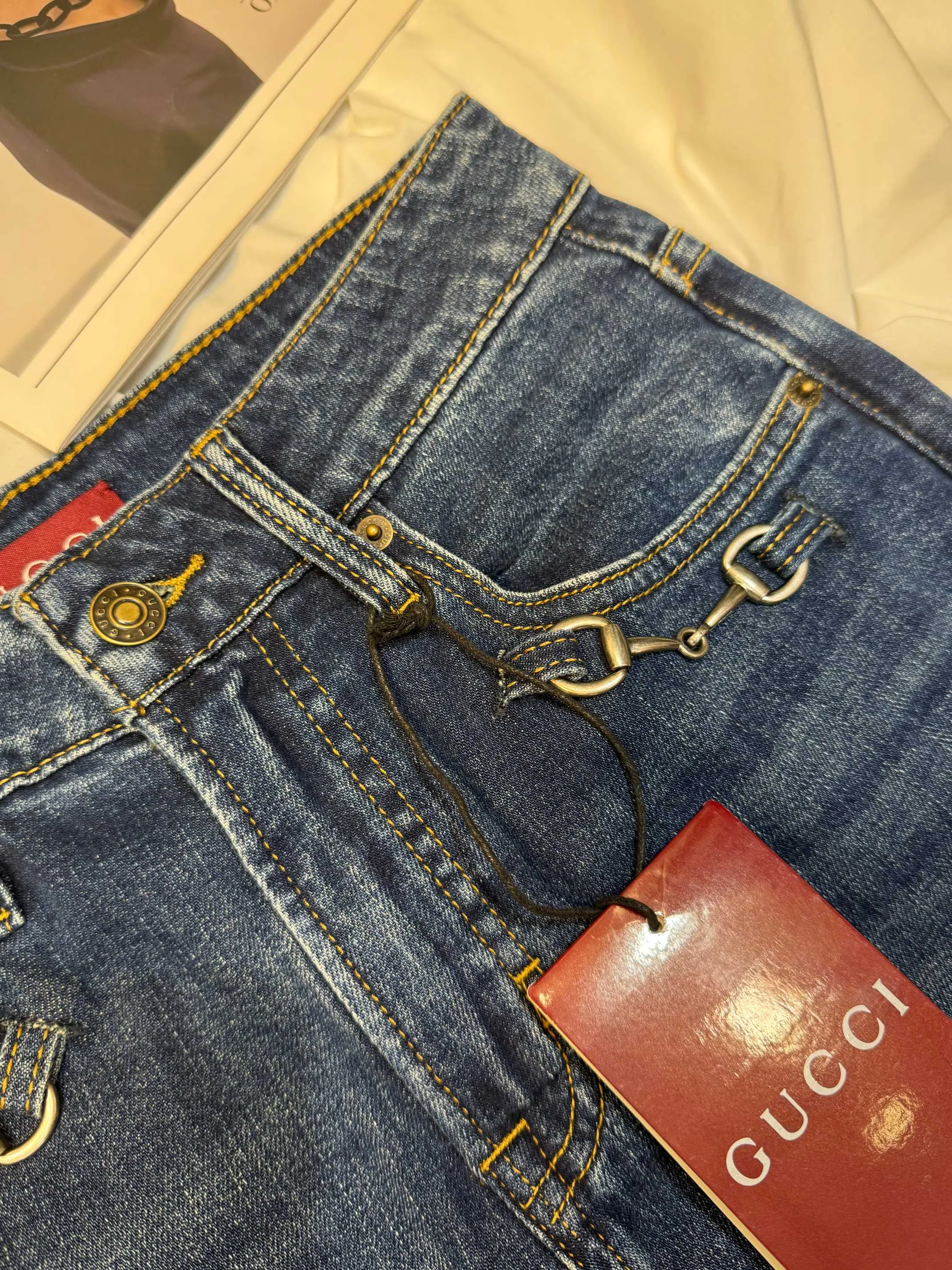 Джинсы Женские Gucci 18145692