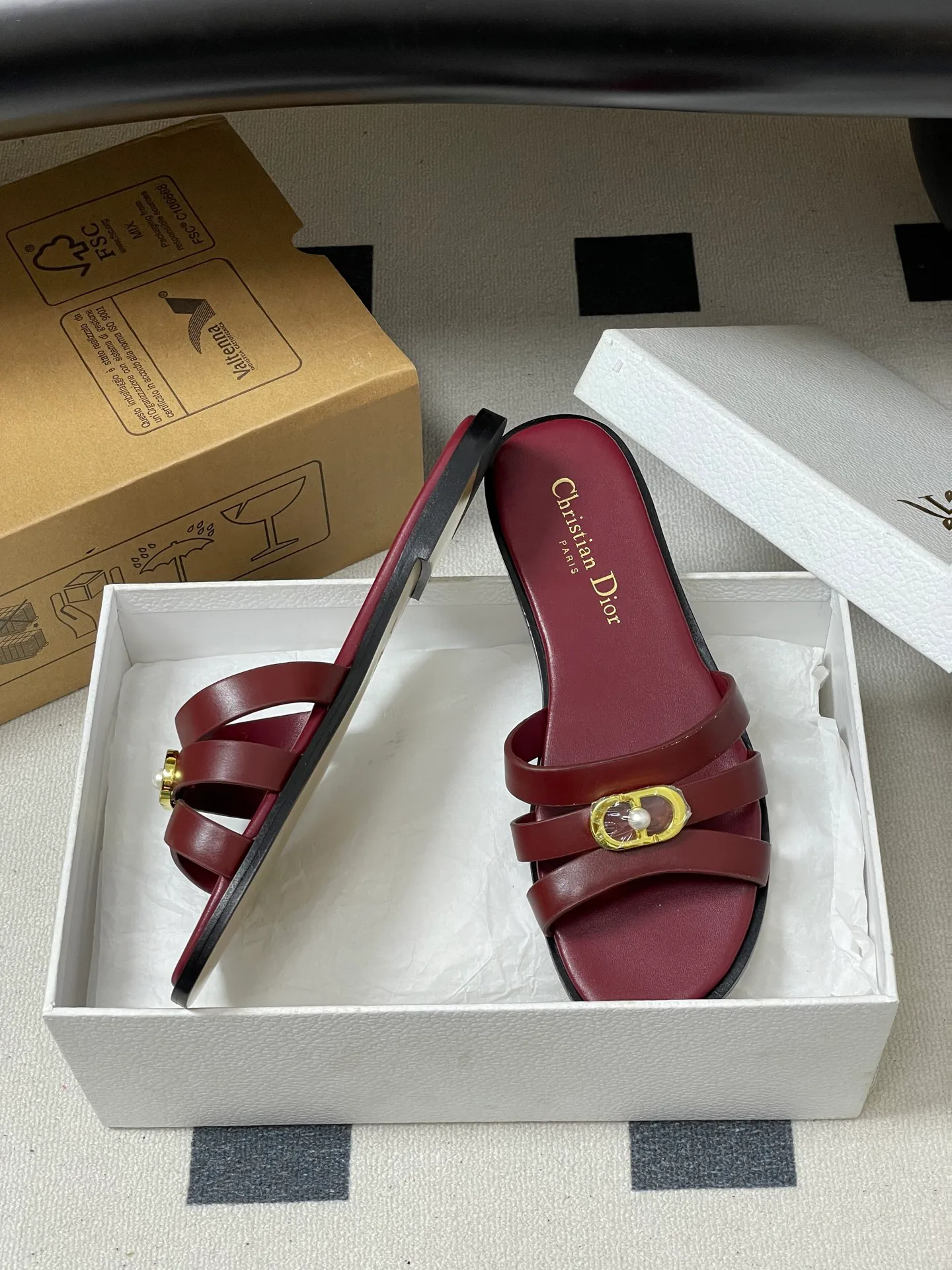 Шлепанцы Женские Christian Dior 300691