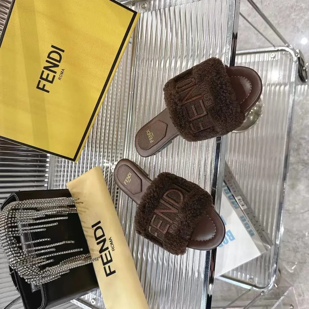 Шлепанцы Женские Fendi 195837