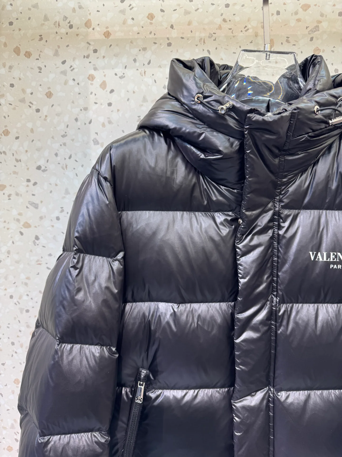 Куртки И Пуховики Мужские Valentino 433415