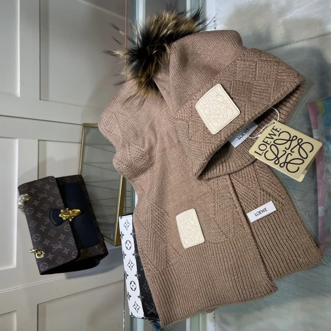 Головные Уборы Loewe 823949