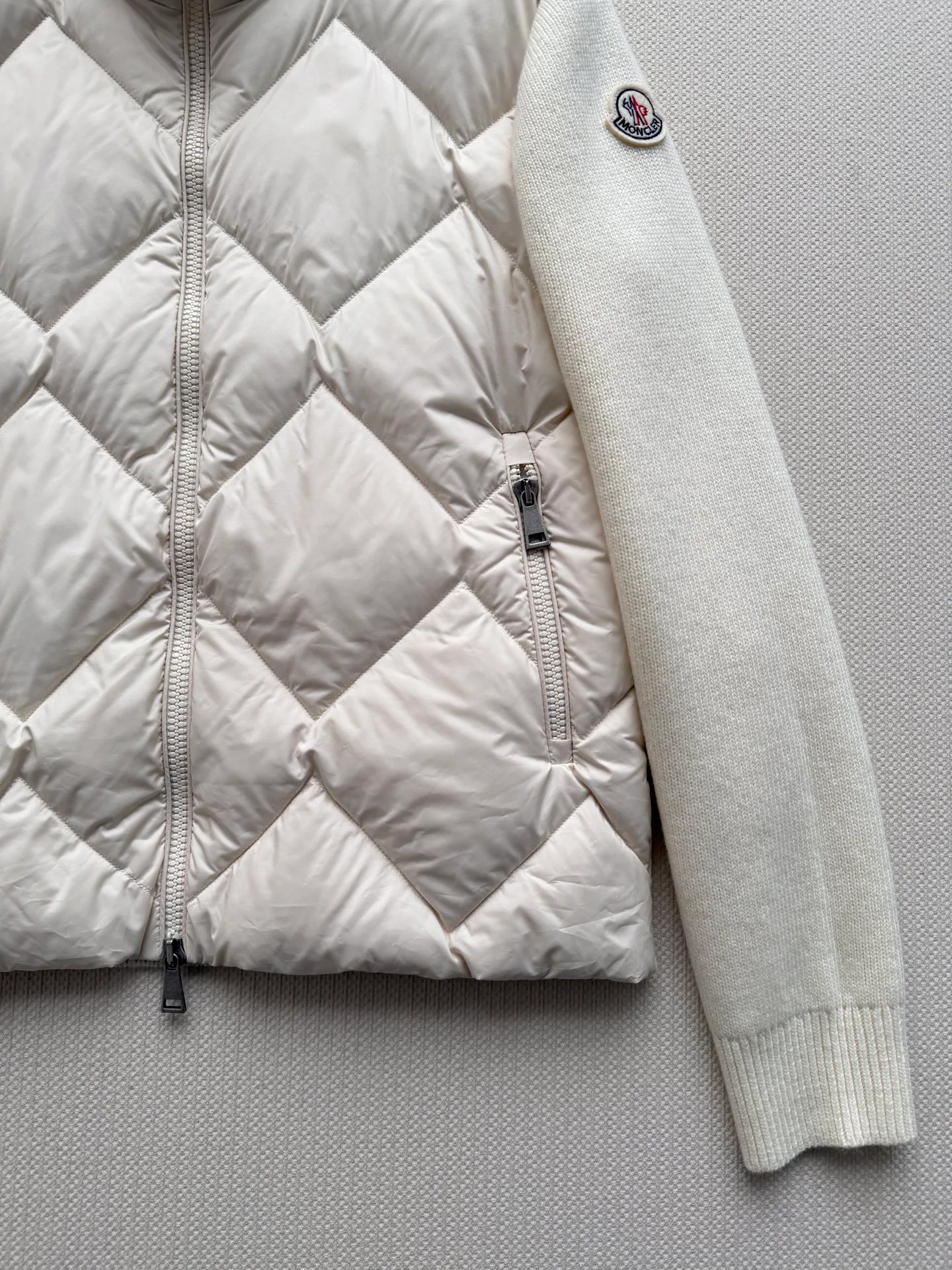Куртки И Пуховики Женские Moncler 18769818