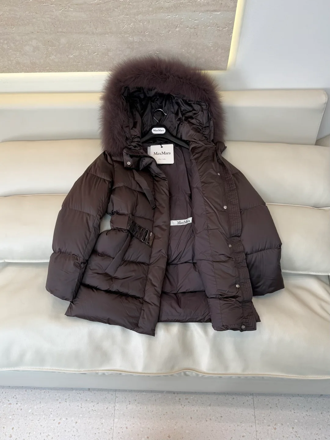 Куртки И Пуховики Женские Max Mara 18226351
