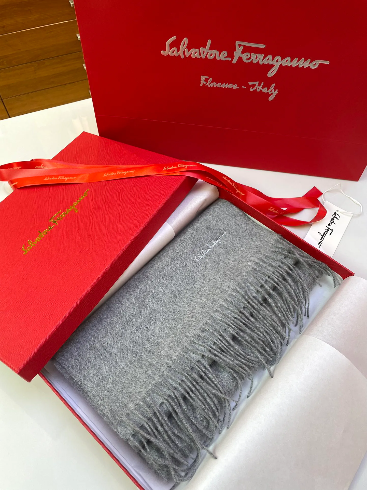 Шарфы Salvatore Ferragamo 76791