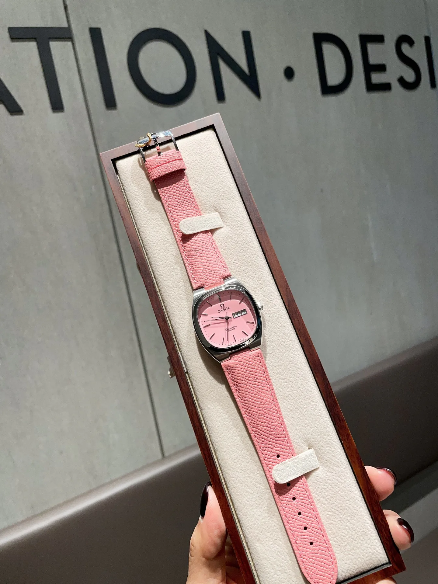 Часы Женские Omega 3156