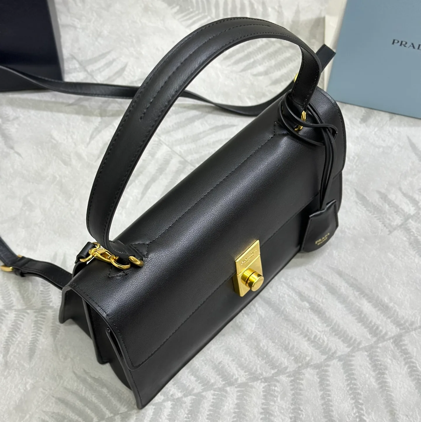 Сумки На Ремне Женские Prada 11462444