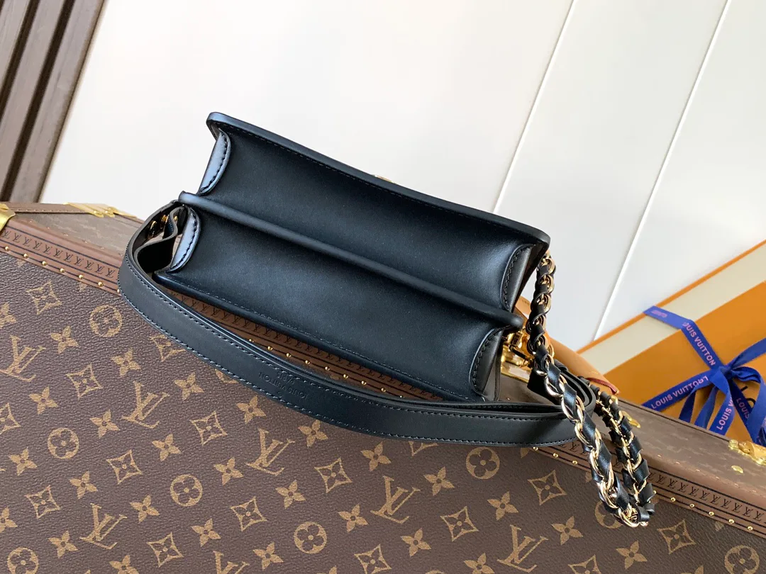 Сумки На Ремне Женские Louis Vuitton 30707