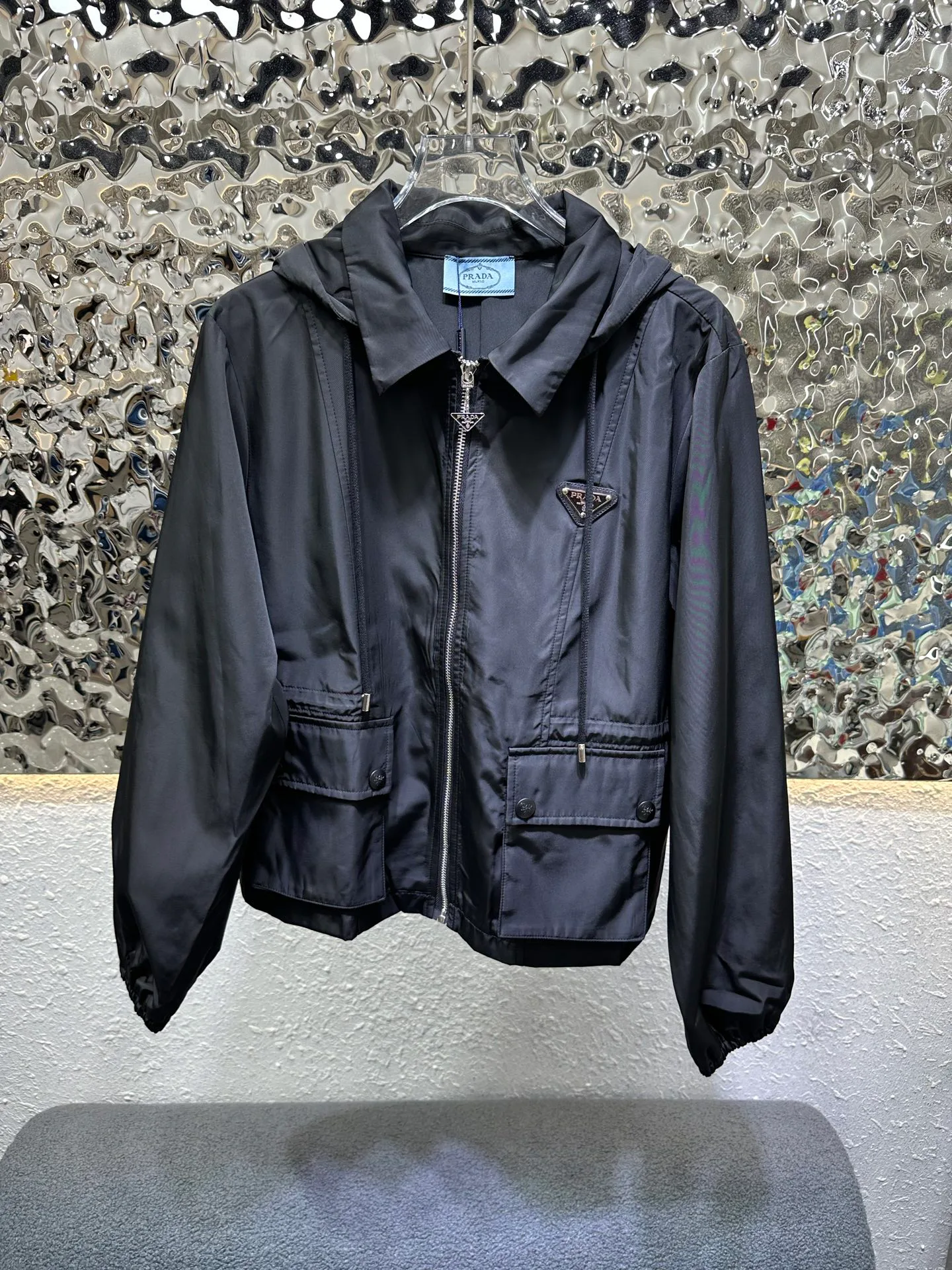 Куртки И Пуховики Женские Prada 18594338