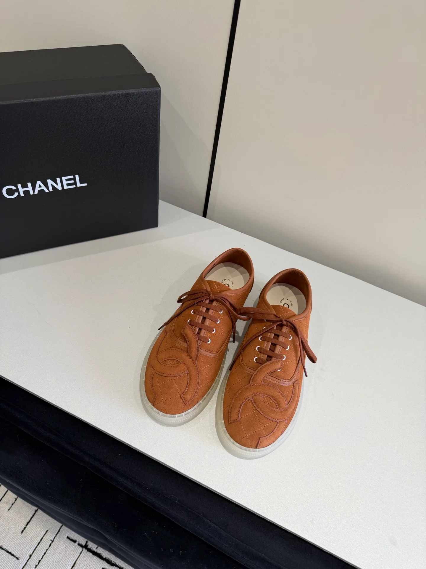 Кроссовки Женские Chanel 19528258