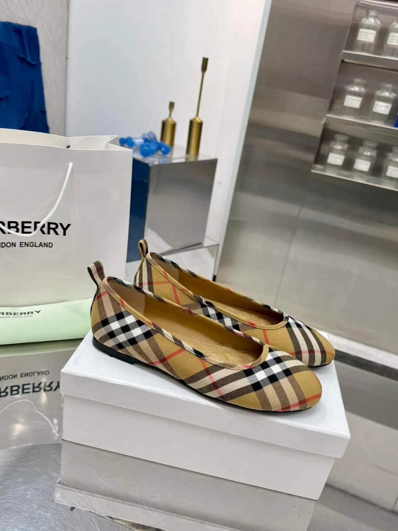 Балетки Женские Burberry 17411401