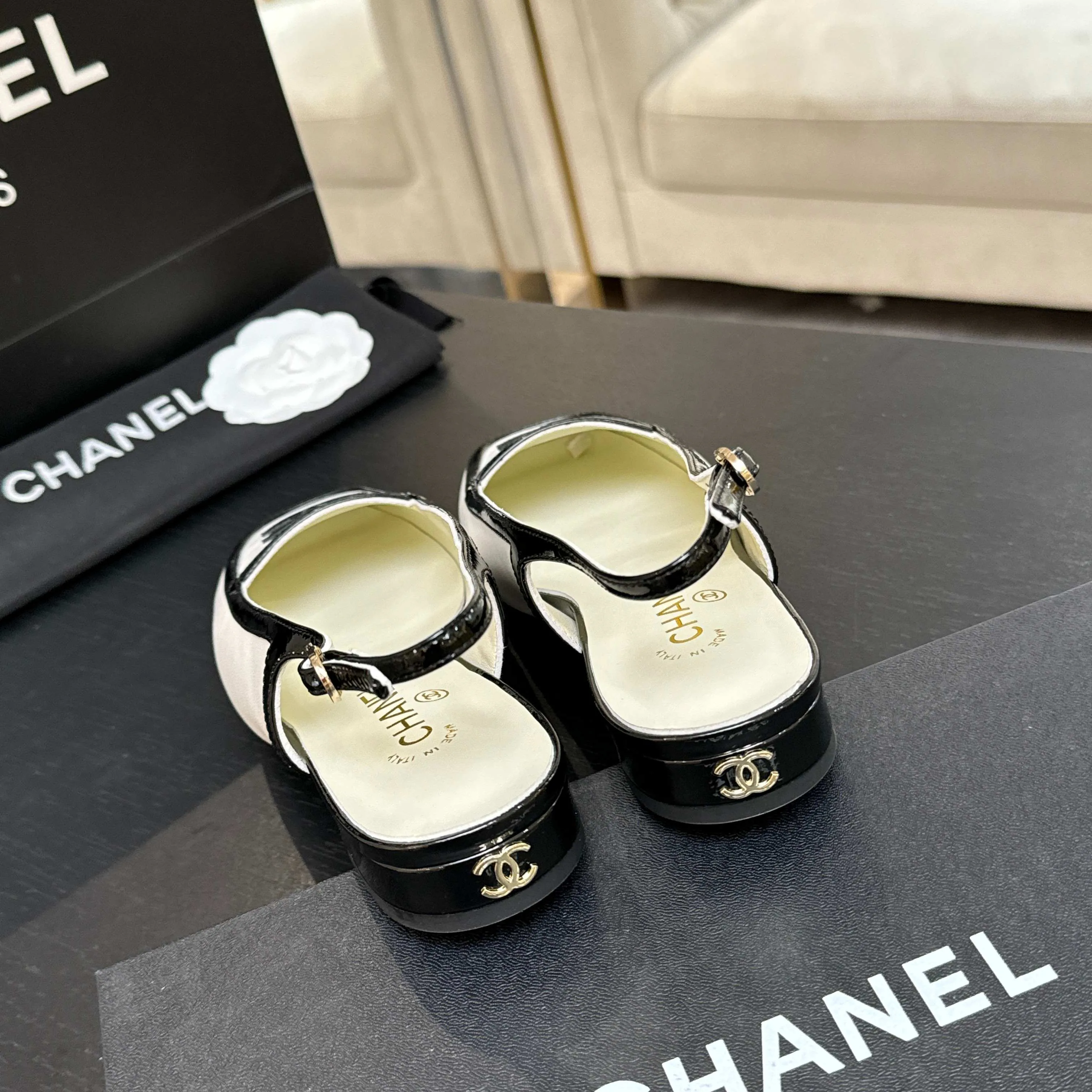 Туфли Женские Chanel 17514925