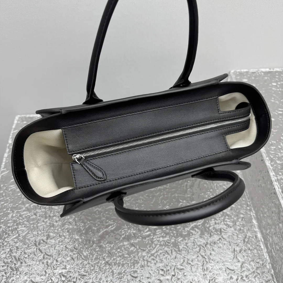 Классические Сумки Женские The Row 599253