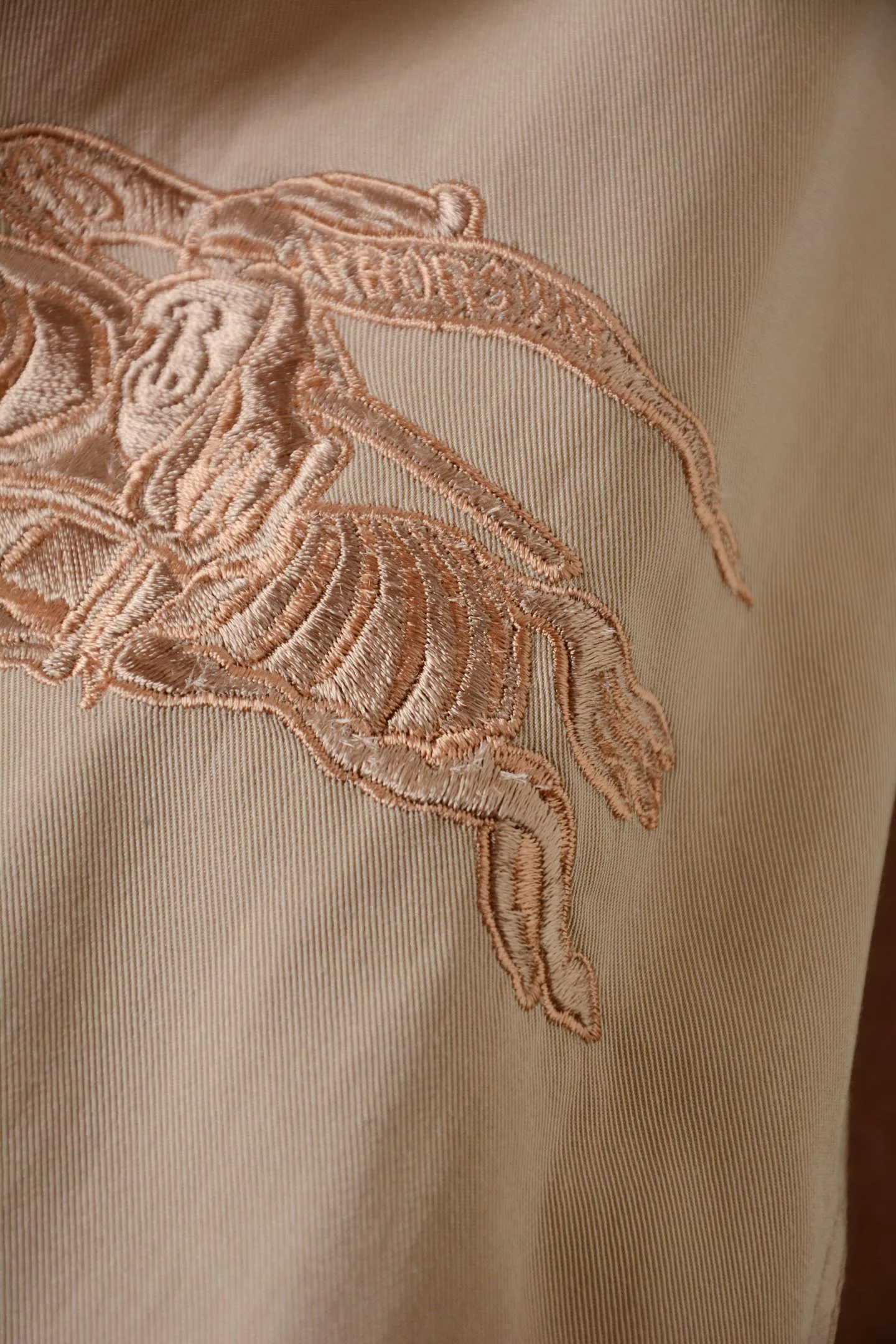 Куртки И Пуховики Женские Burberry 17998547