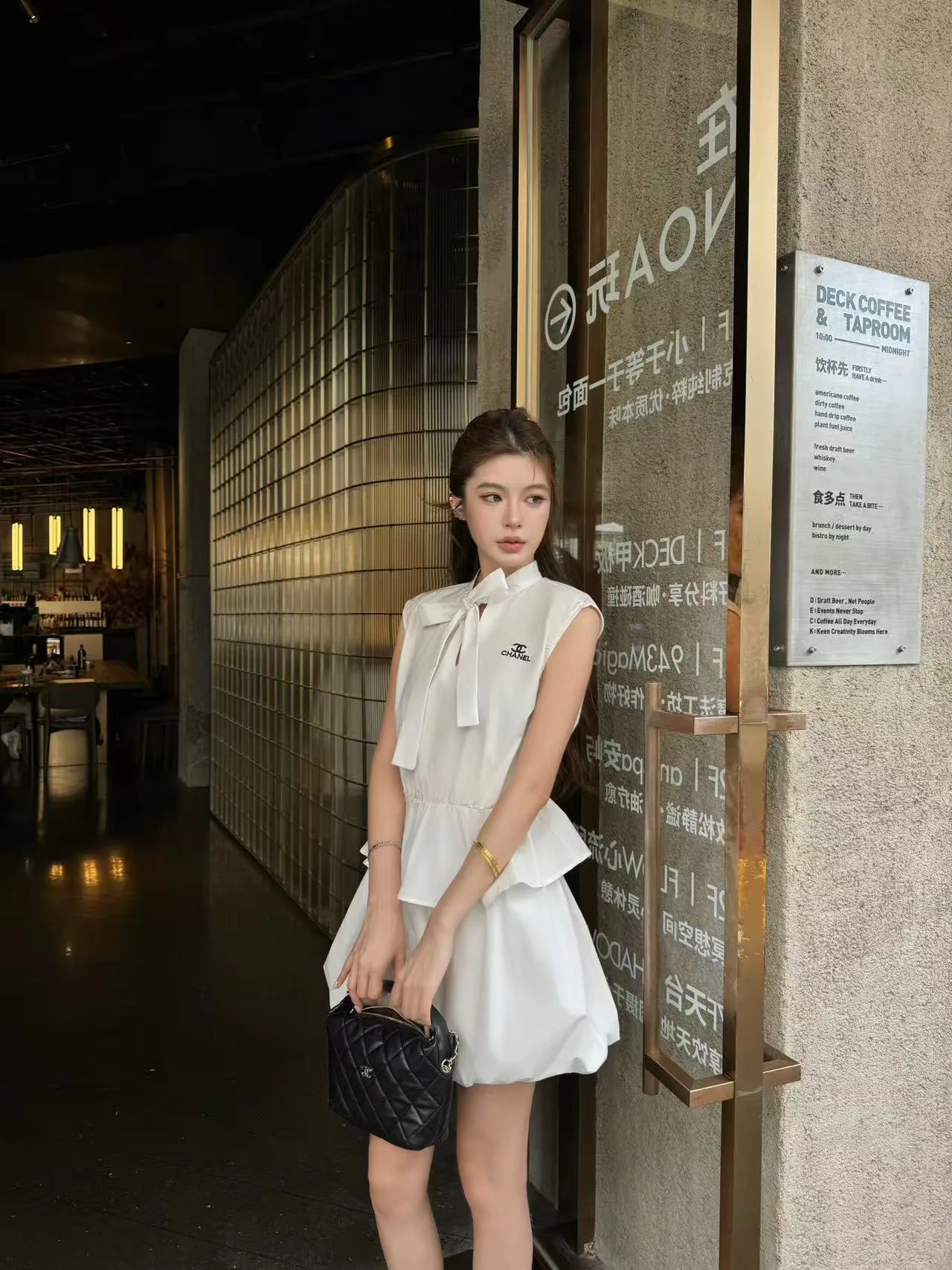 Платья Женские Chanel 17796115