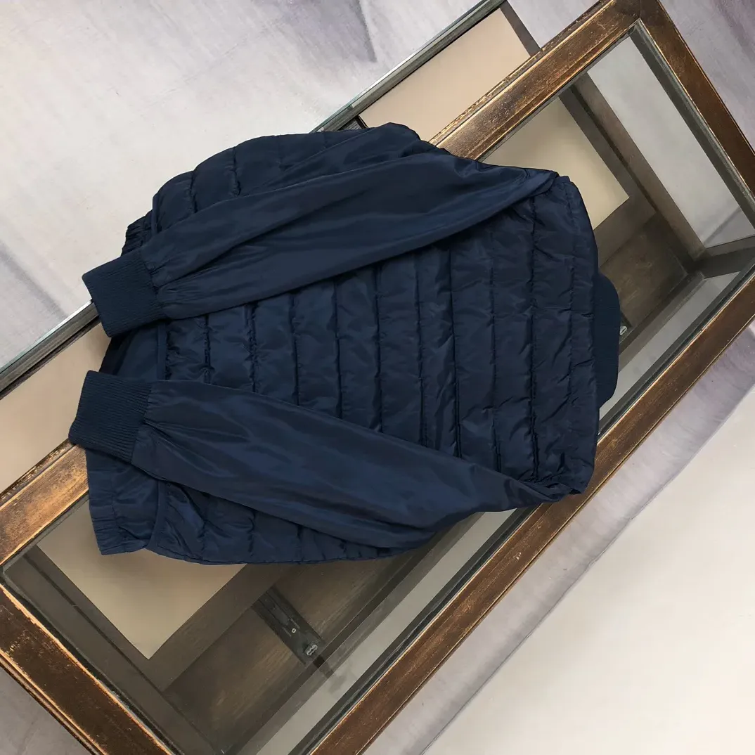 Куртки И Пуховики Женские Moncler 228191