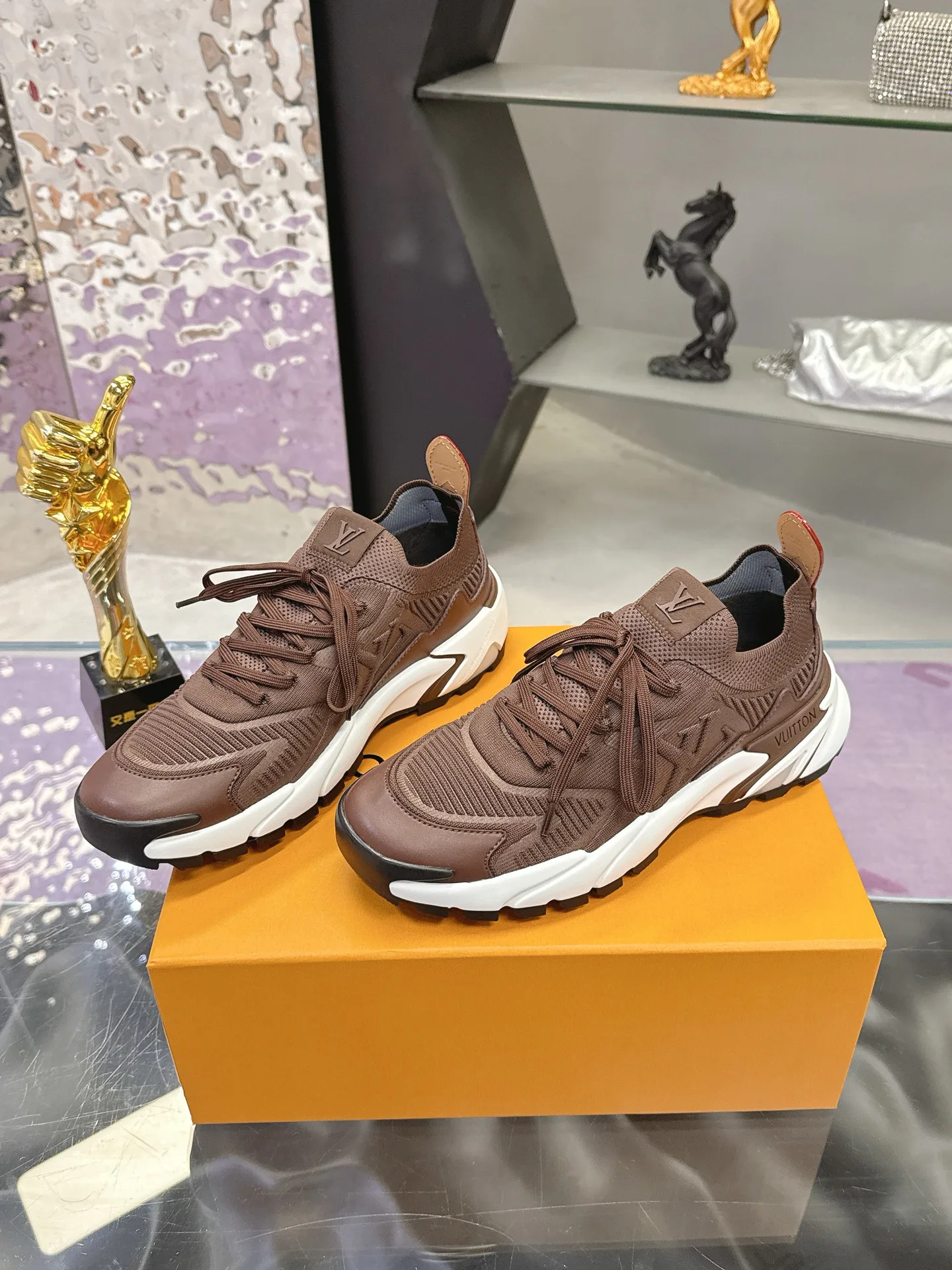 Кроссовки Мужские Louis Vuitton 841680