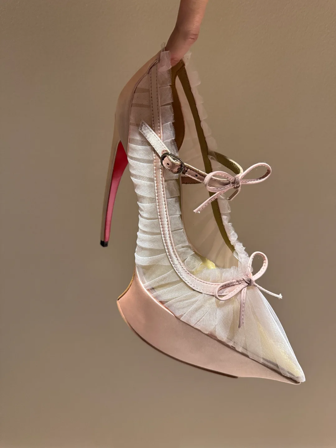Туфли Женские Christian Louboutin 4743760