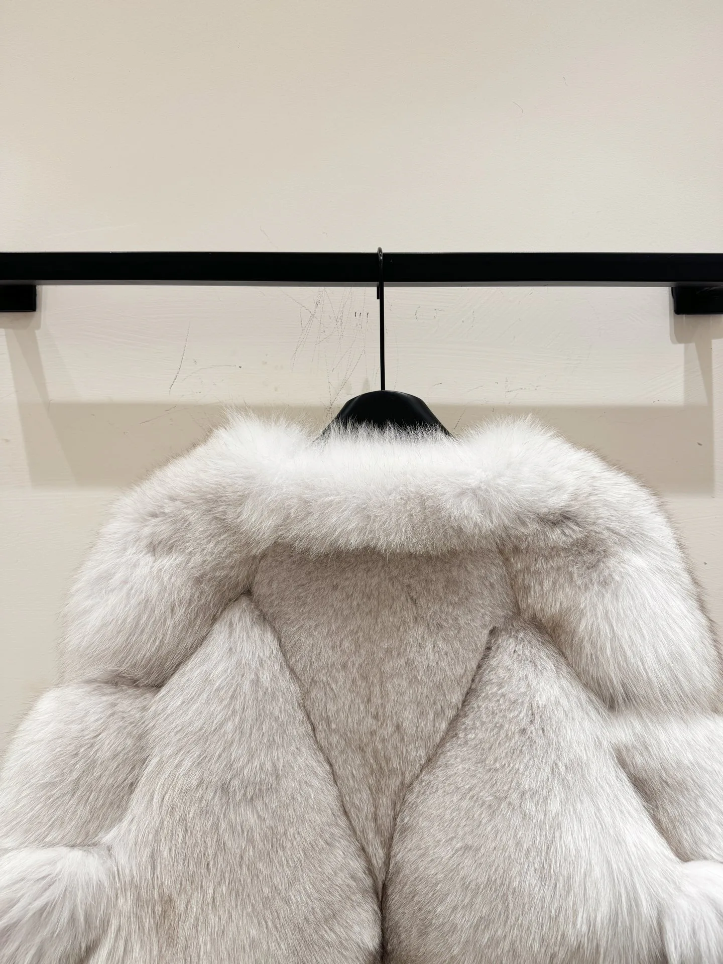 Шубы Женские Fendi 403157