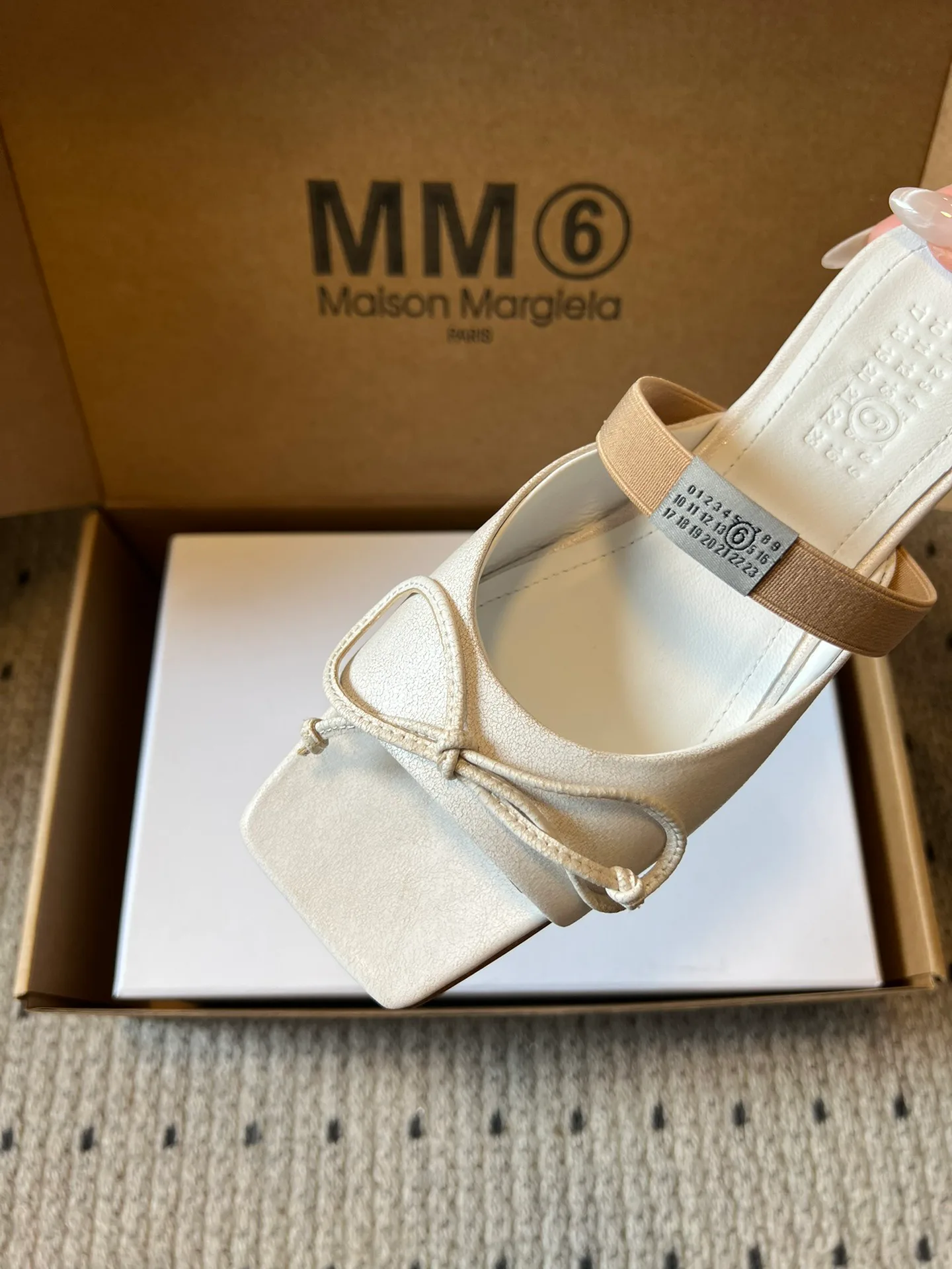 Шлепанцы Женские Maison Margiela 473802