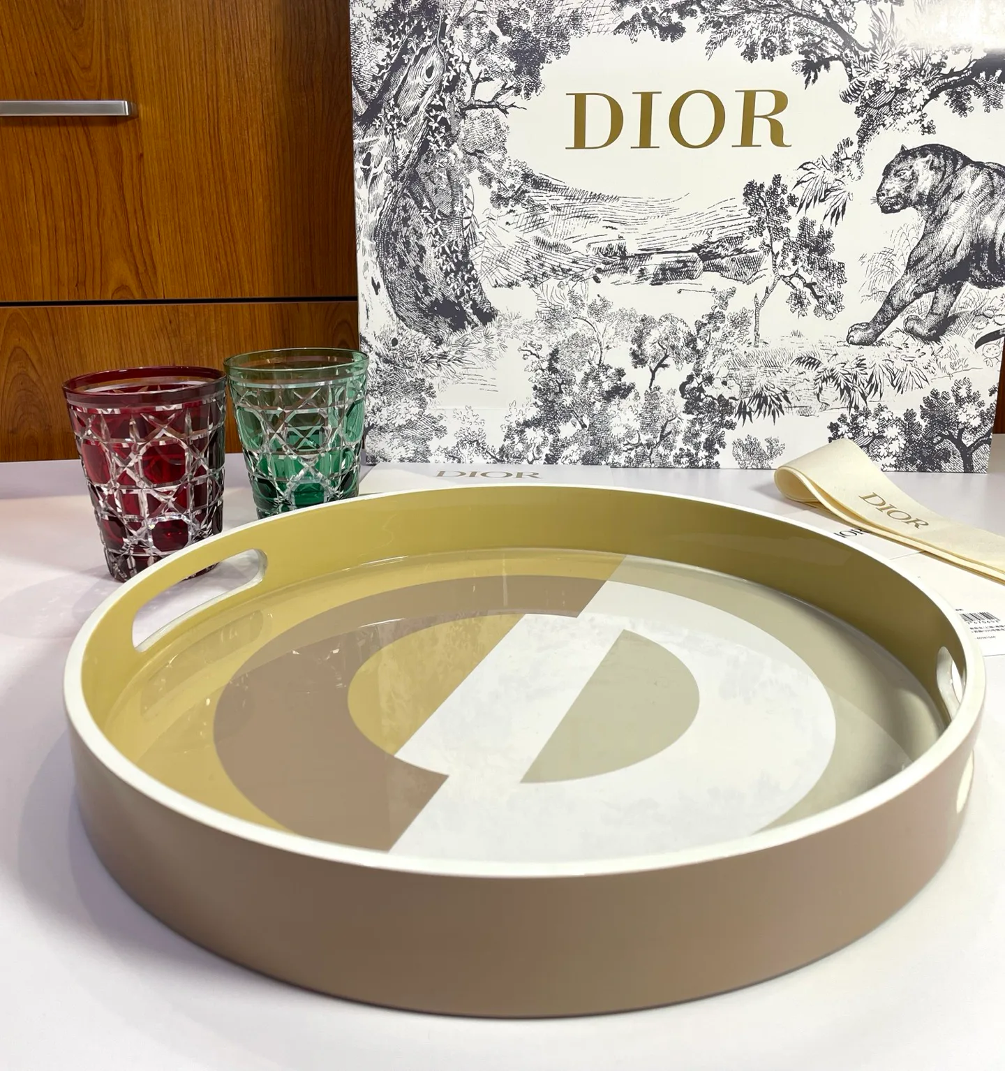 Посуда Christian Dior 380025