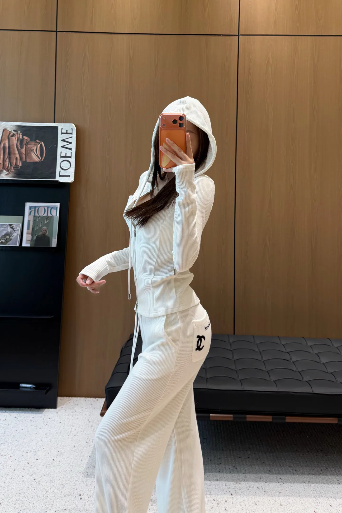 Костюмы Женские Chanel 9876833