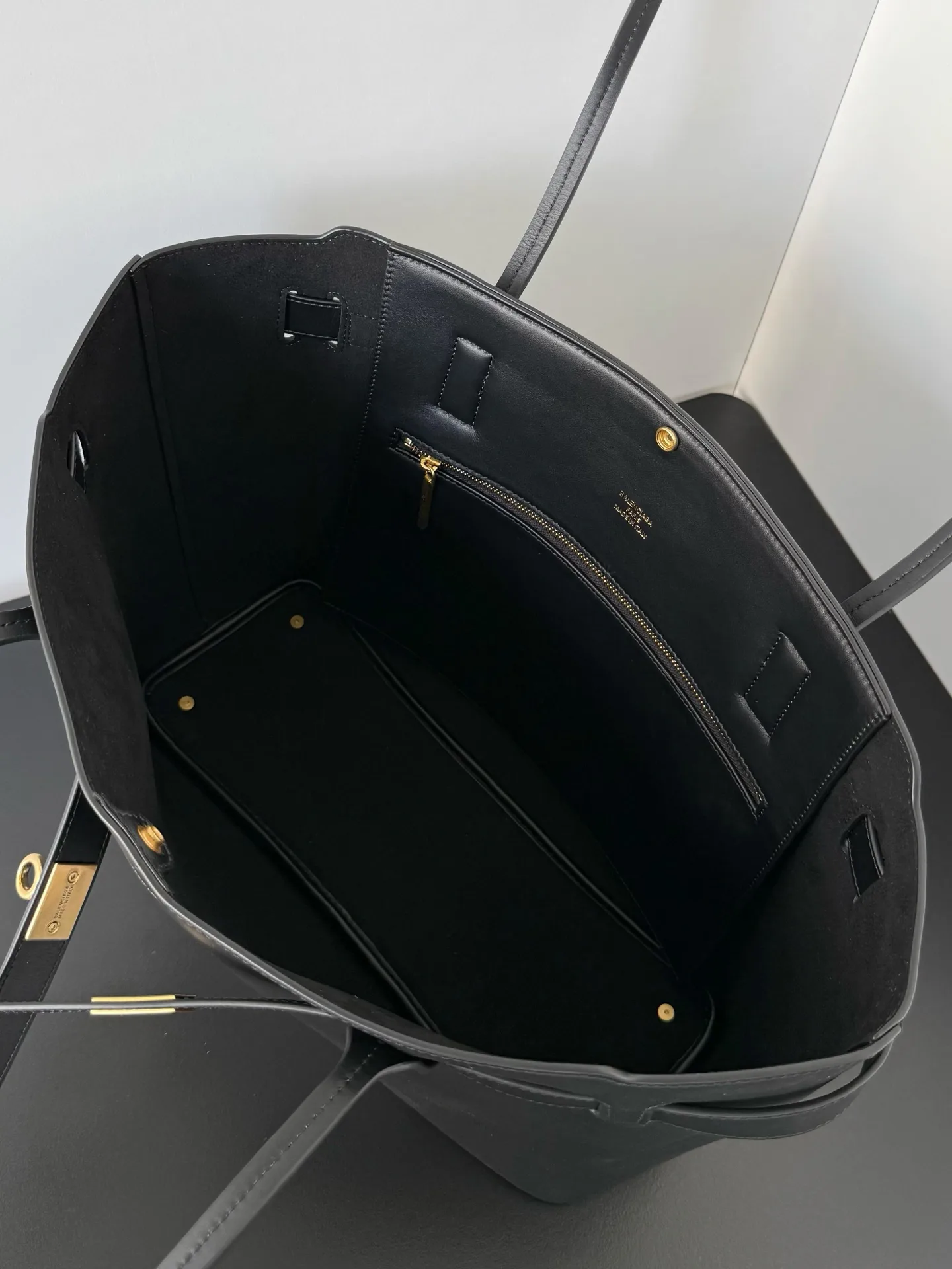 Классические Сумки Женские Balenciaga 11451447