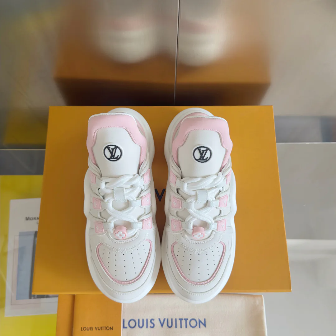 Кроссовки Женские Louis Vuitton 10273367