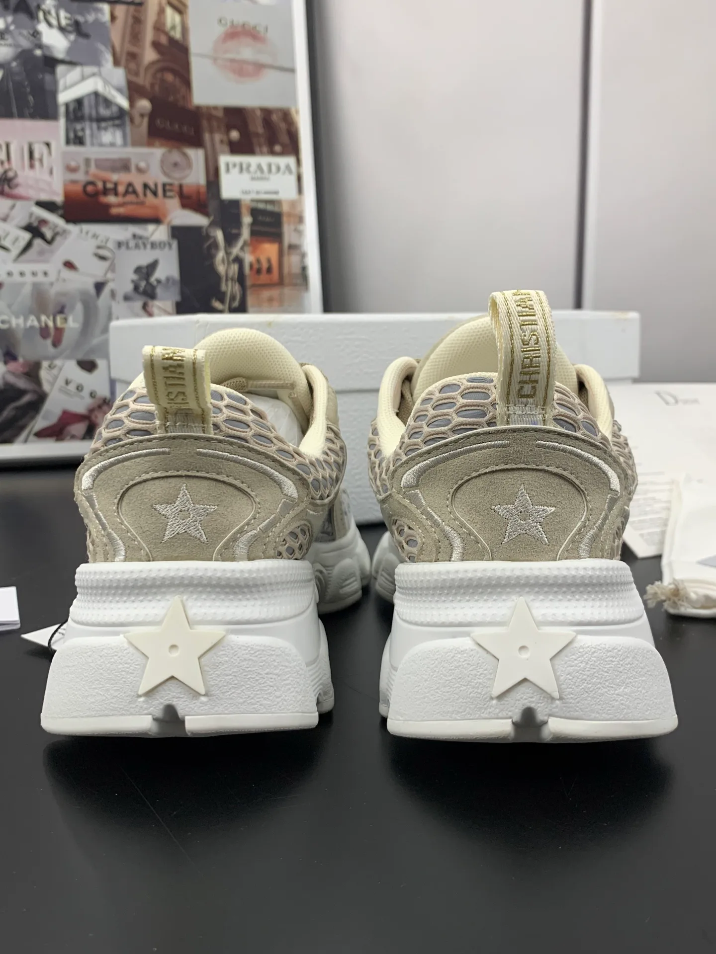 Кроссовки Женские Christian Dior 17545284