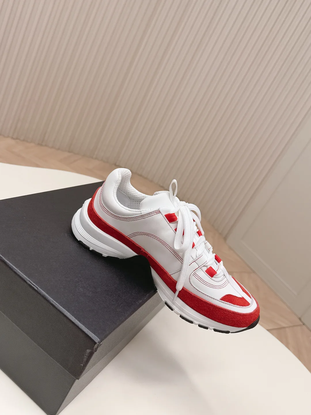 Кроссовки Женские Chanel 11594906