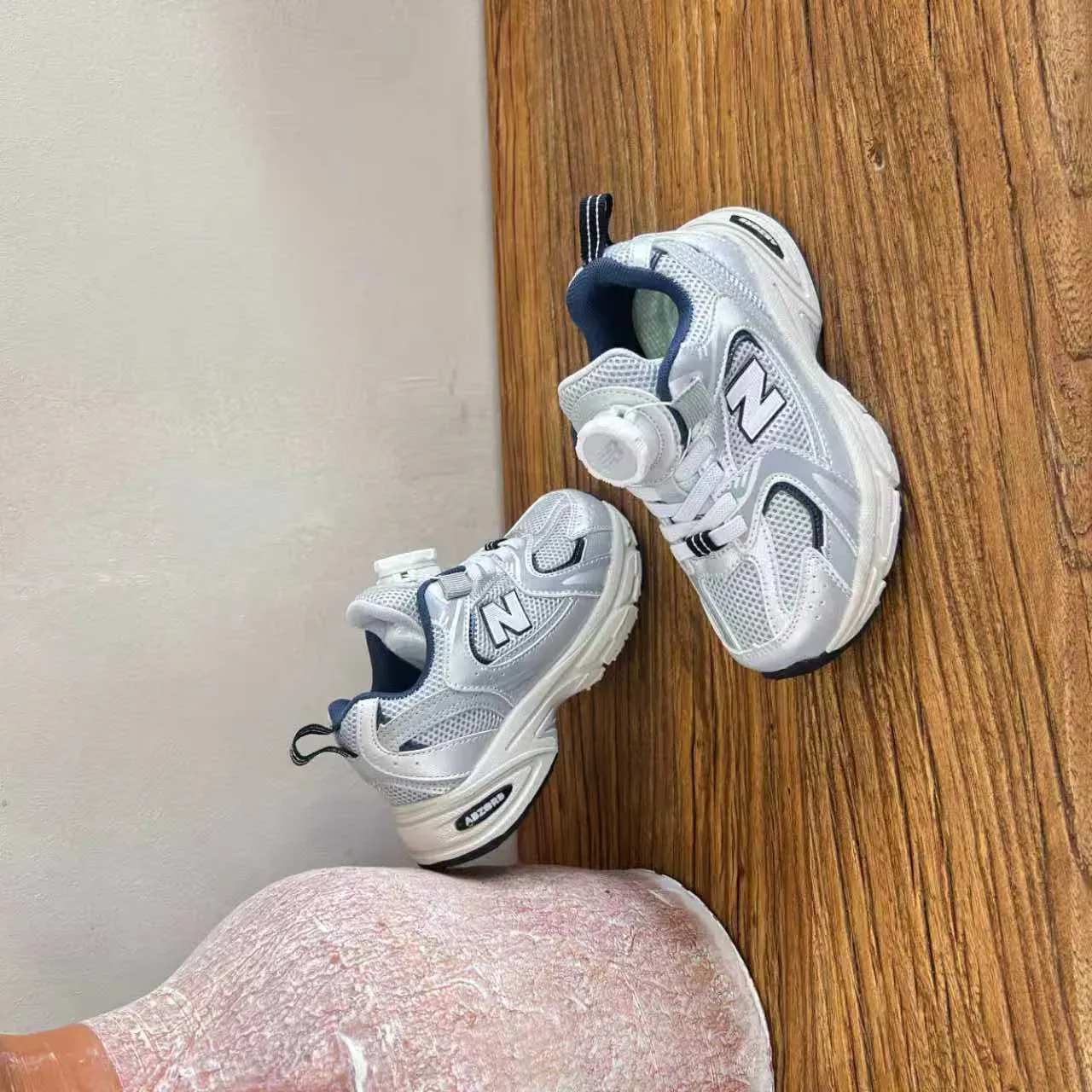 Кроссовки Женские New Balance 188617