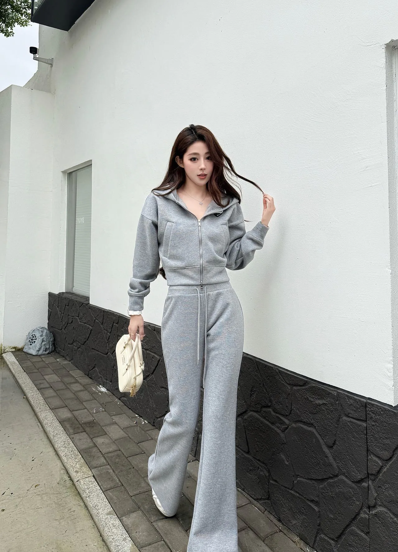 Костюмы Женские Prada 5051090