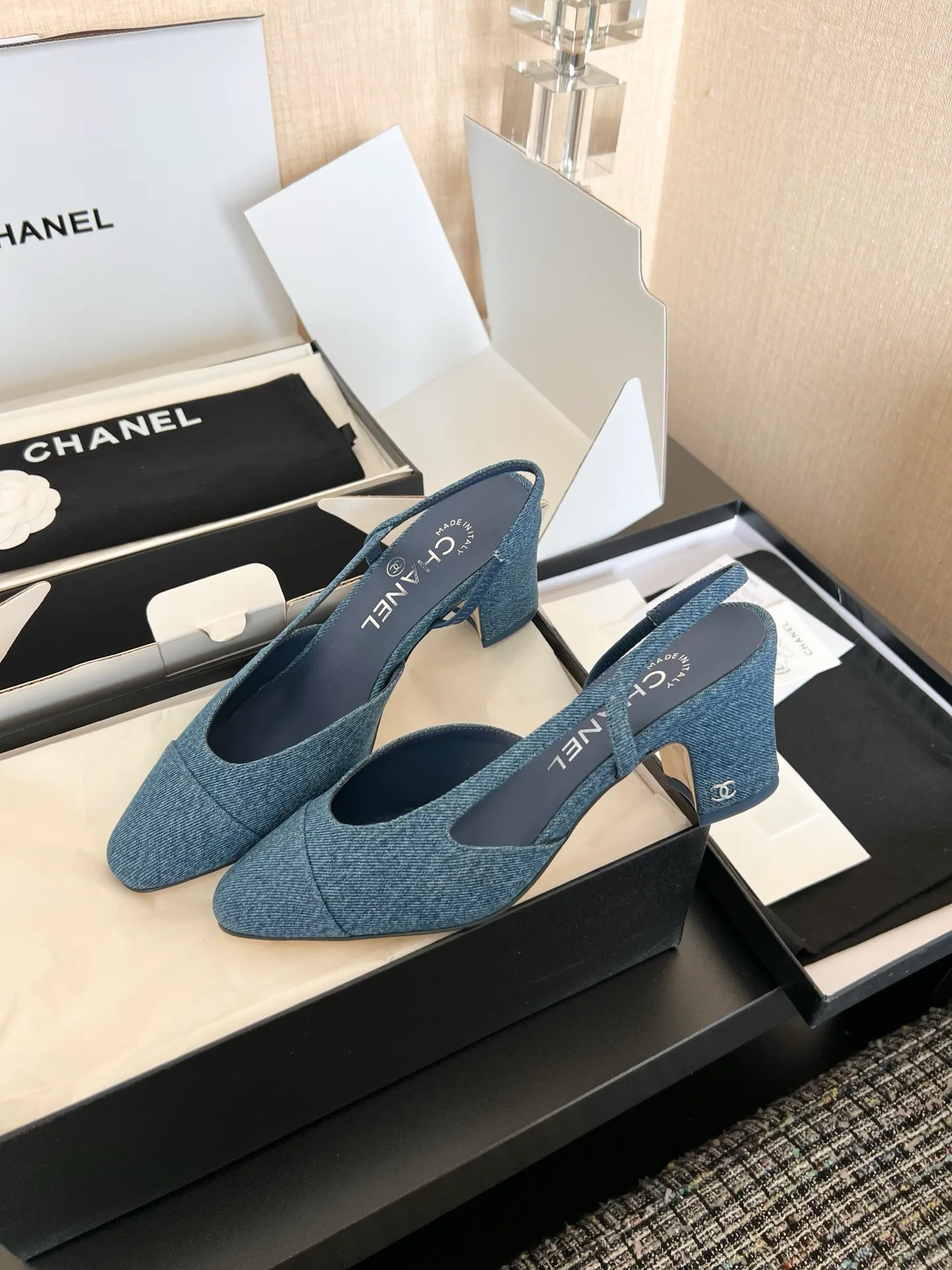 Туфли Женские Chanel 18765120