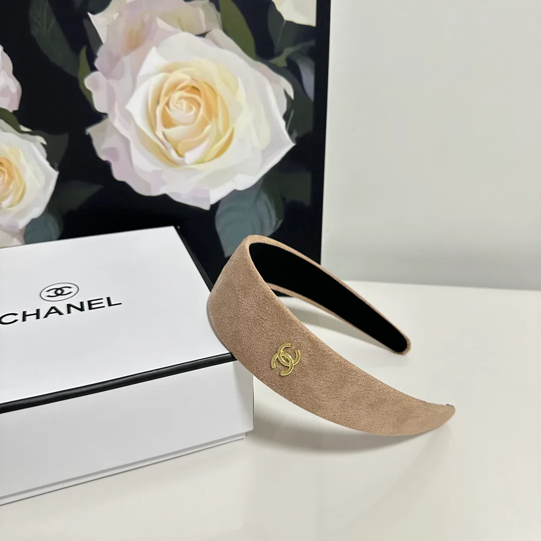 Головные Уборы Chanel 11469202