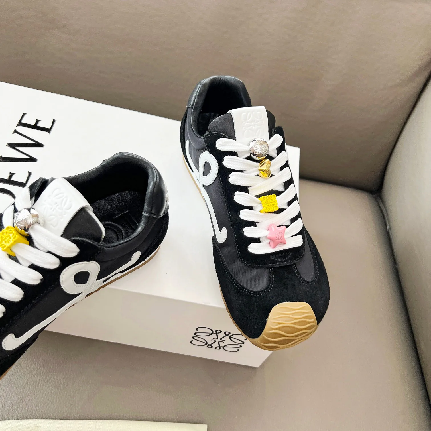 Кроссовки Женские Loewe 19401971