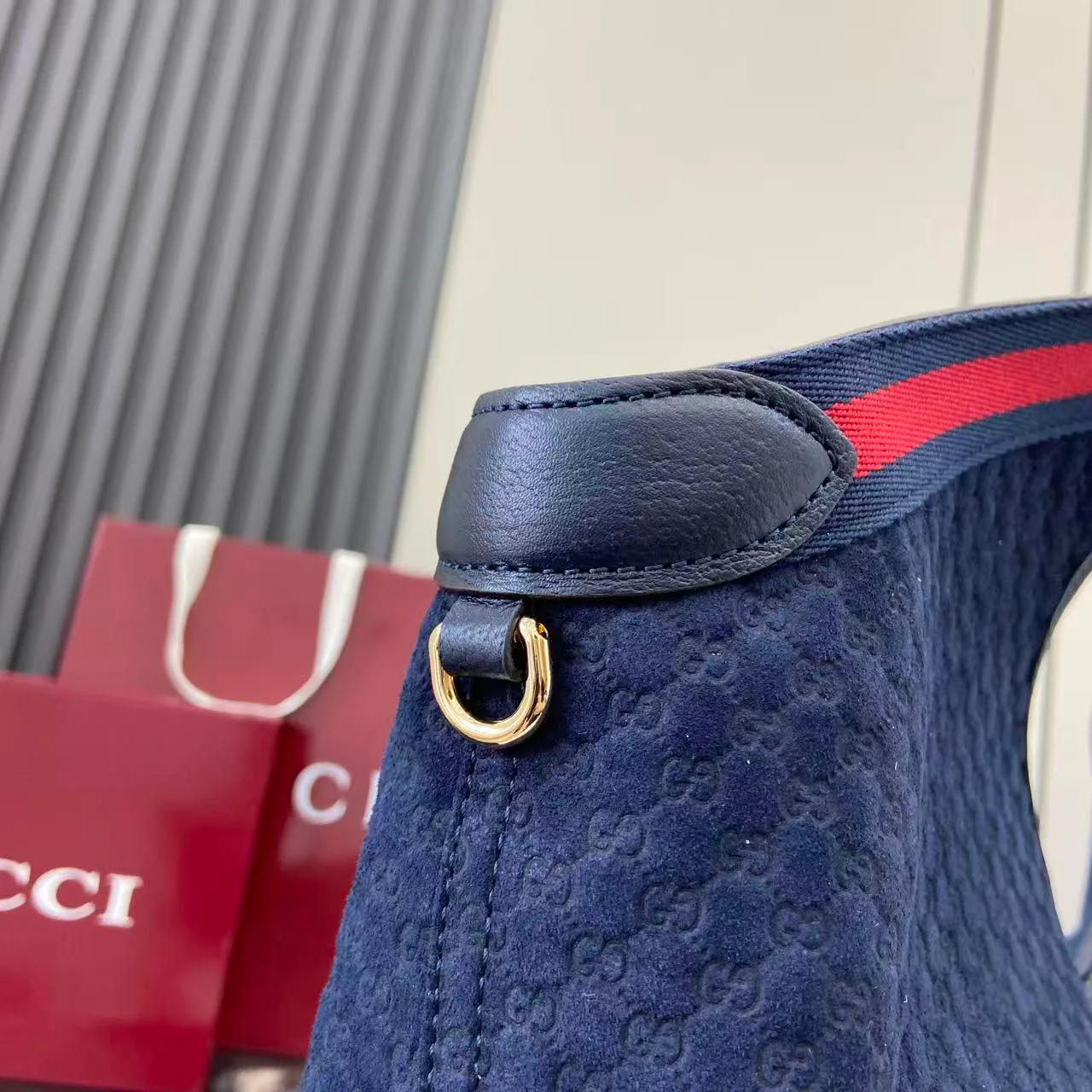 Классические Сумки Женские Gucci 5096497