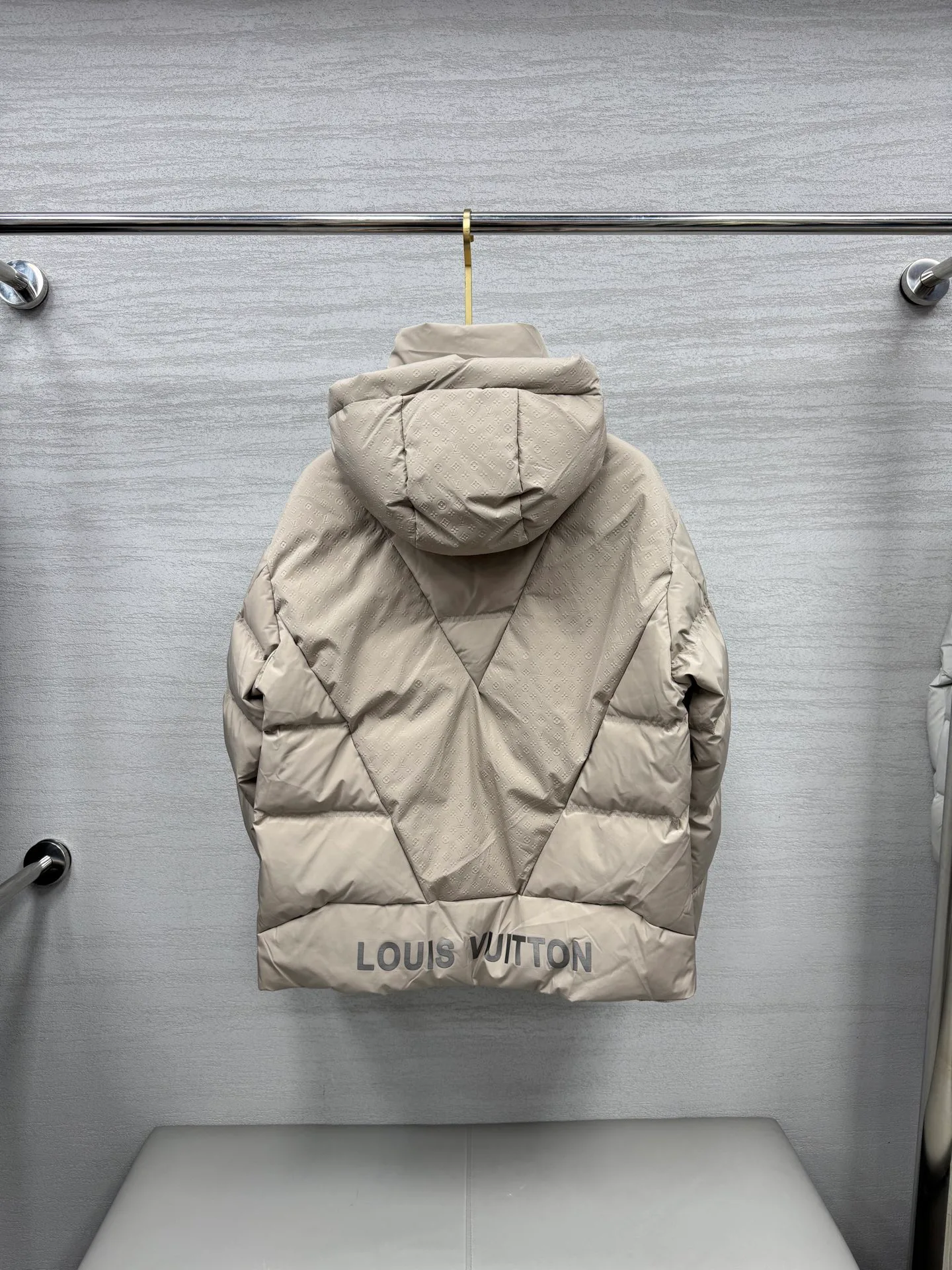 Куртки И Пуховики Мужские Louis Vuitton 283181