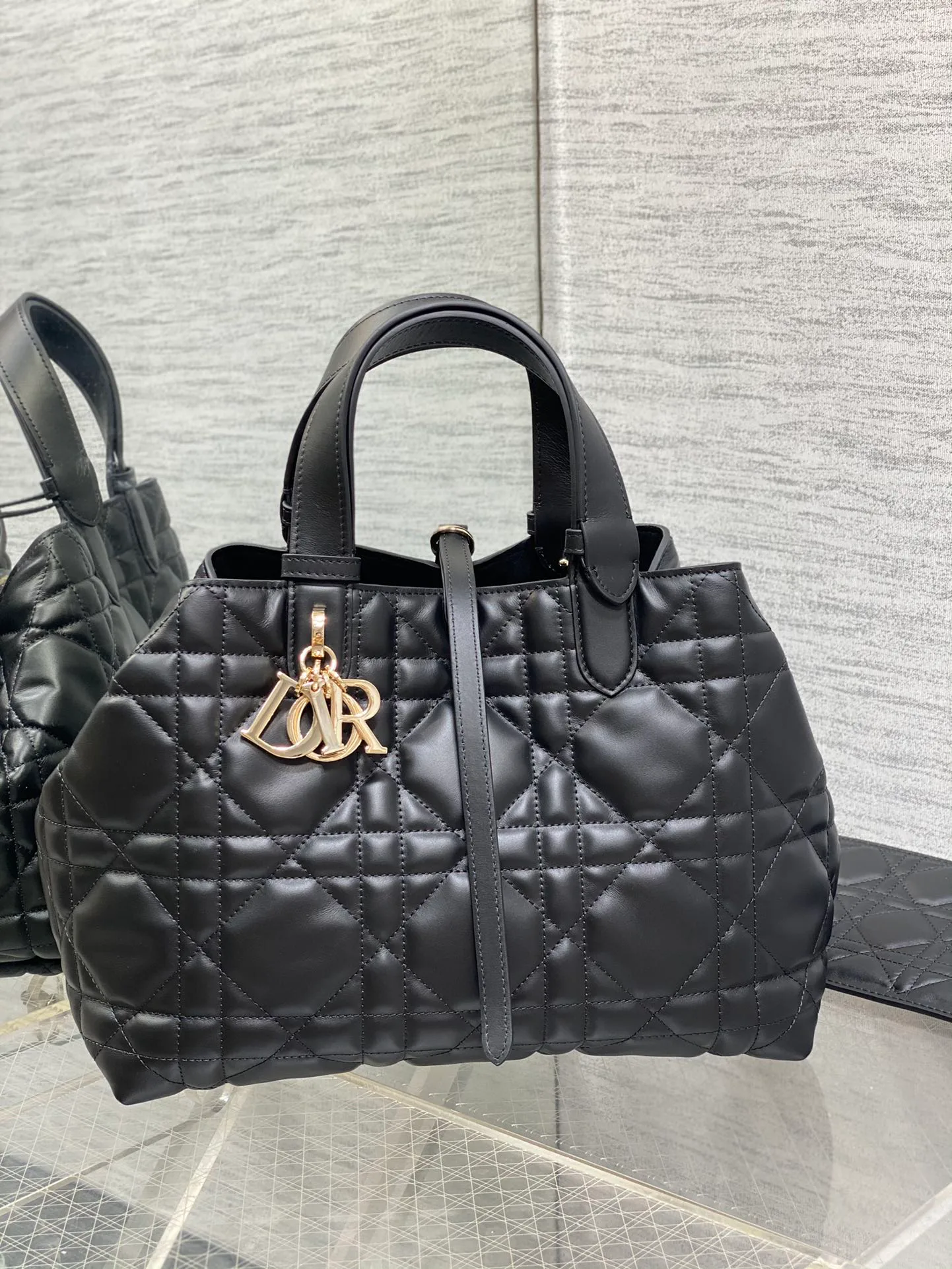 Классические Сумки Женские Christian Dior 11562713